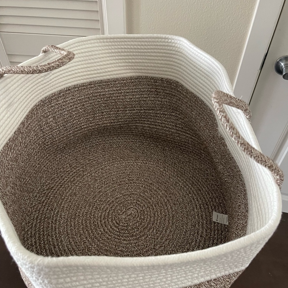 Round woven Rope Storage basket - Picture 3 of 7